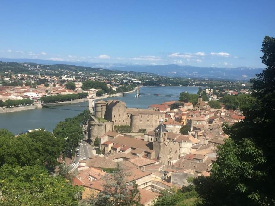 Appartement Les Coteaux De Mahe à Tournon-sur-Rhone Extérieur photo